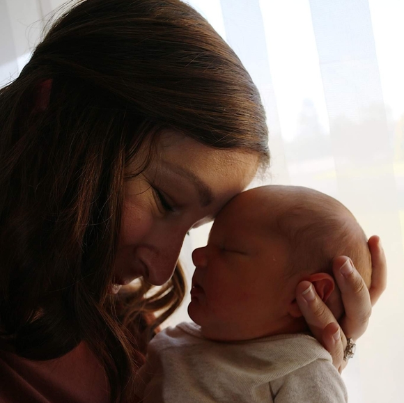 Posh Ambassador, Rainey 🌹 - Picture 5 of 7